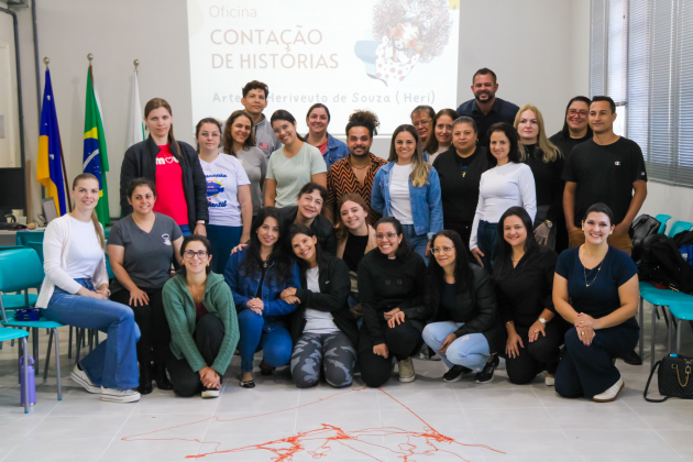 Contação de histórias CMEis Cultura e Educação
